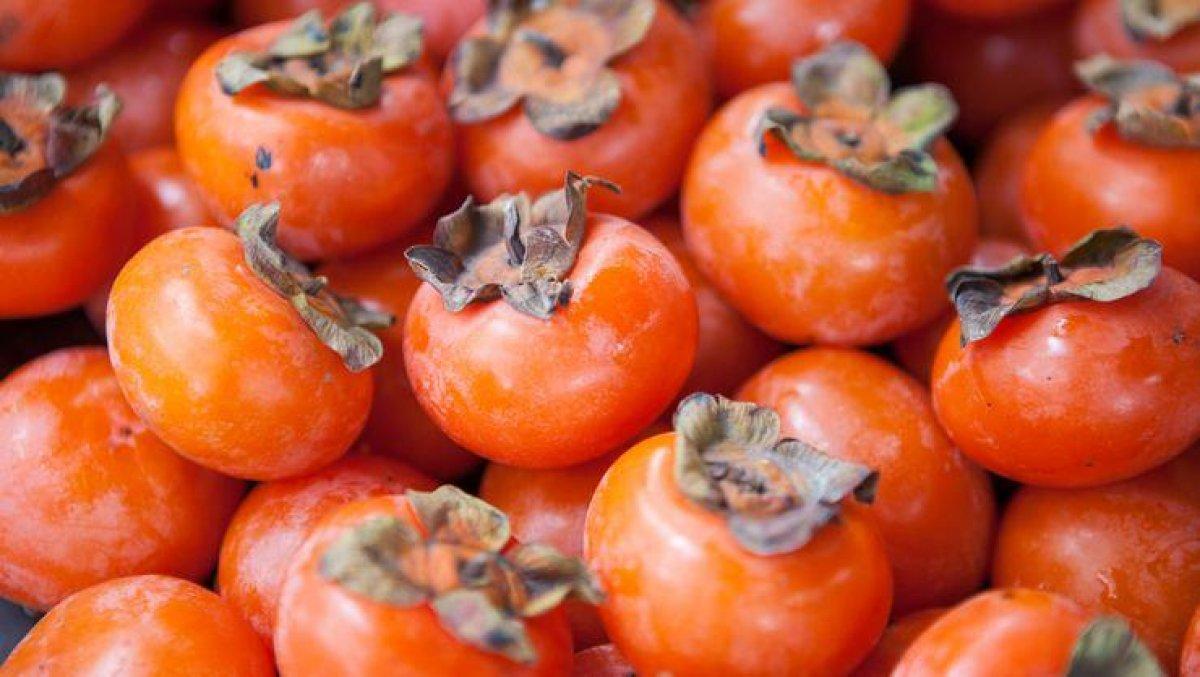 Üşümeye doğal çare: Cennet hurmasının faydalarıyla tanışın