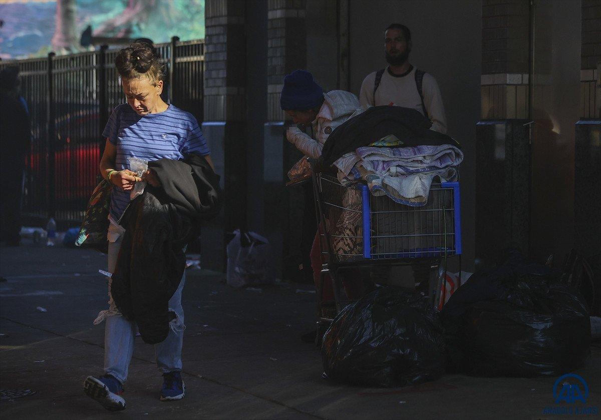 ABD'nin öteki yüzü: Uyuşturucu bağımlıları ve evsizler