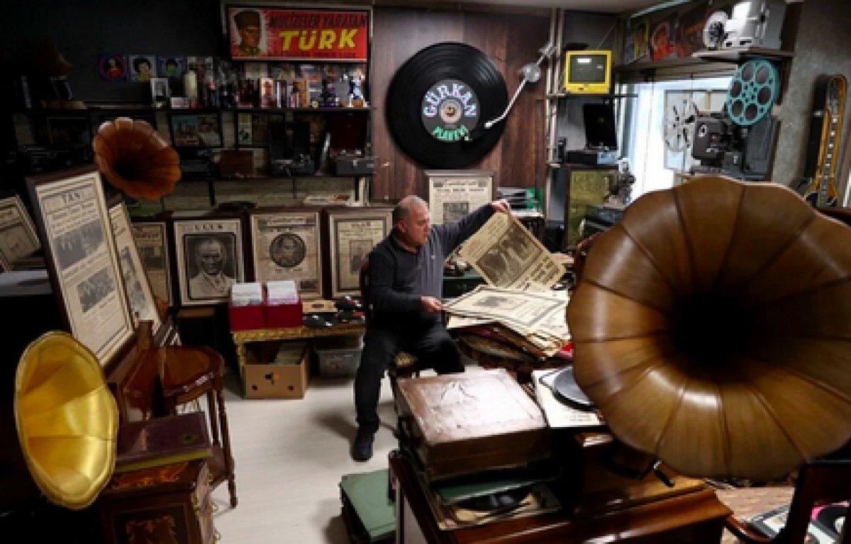 10 Kasım 1938 gazete manşetleri