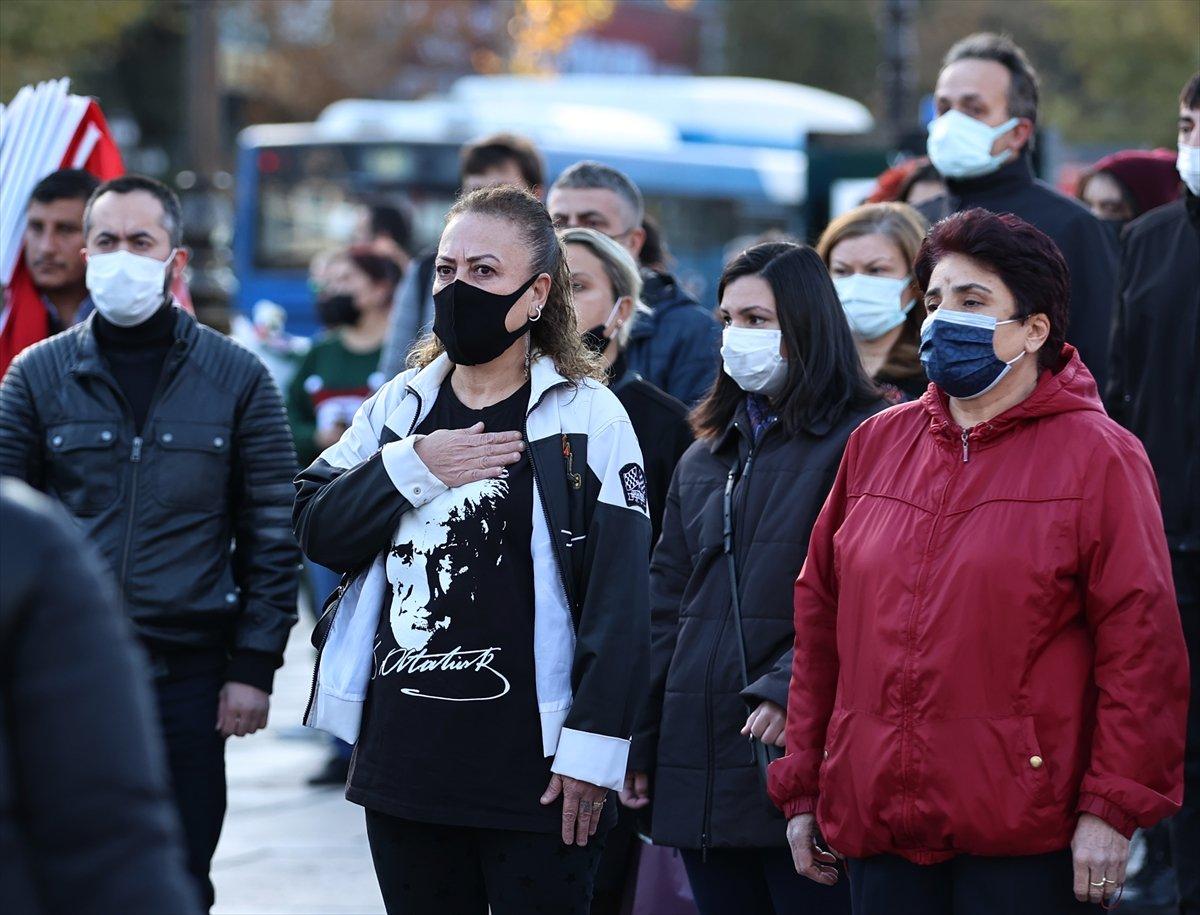 Türkiye'de saat 9'u 5 geçe hayat 2 dakikalığına durdu