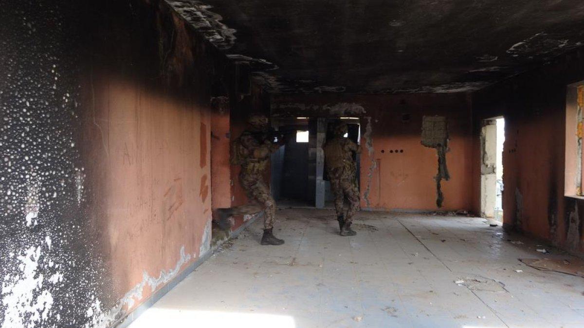 Muş'ta PÖH’ten nefes kesen tatbikat