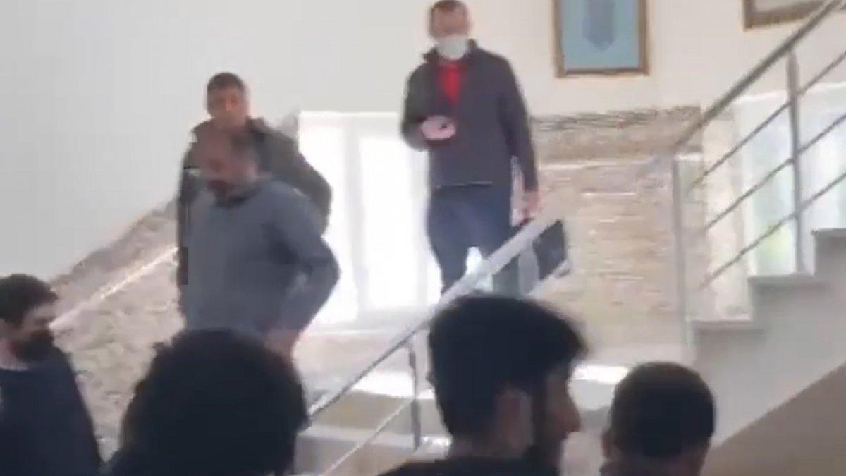 Öğretim üyesinin 10 Kasım paylaşımı sonrası odasını bastılar