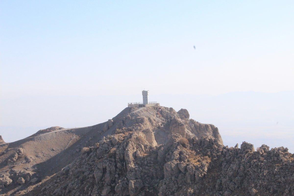 Cudi Dağı, yol ağları ve güvenlik kuleleri ile donatıldı
