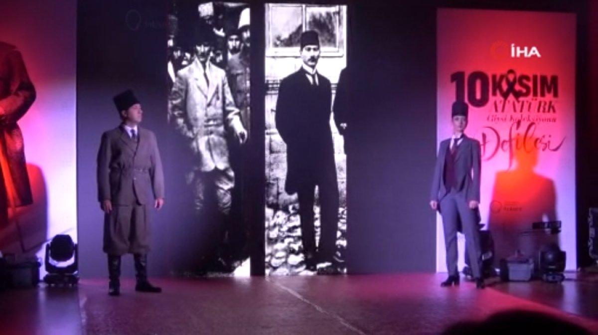 Karabük'te Atatürk'ün özel gün kıyafetlerinden defile yapıldı