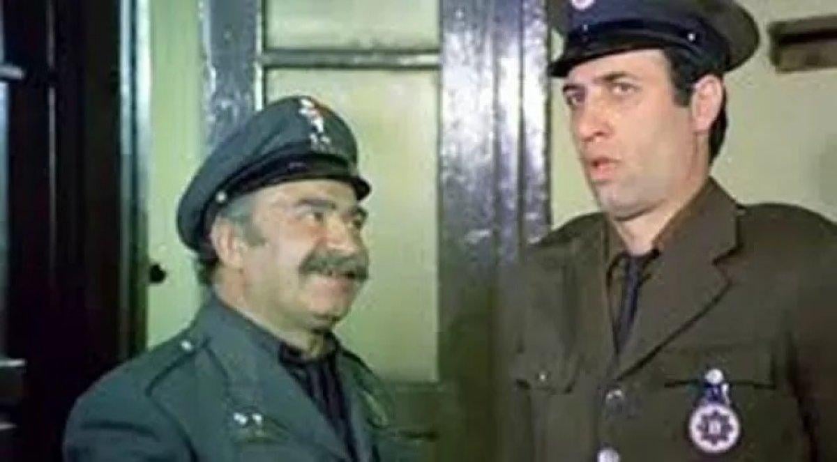 Her kalpte bir köşesi var: Kemal Sunal'ın canlandırdığı 20 efsanevi karakter