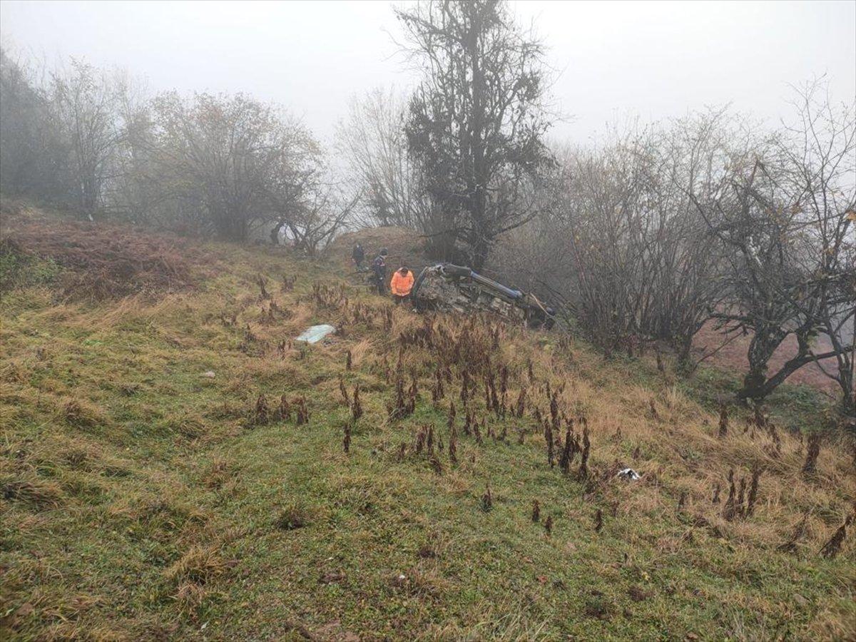 Rize'de kurtarma çalışmasındaki jandarma aracı uçurumdan düştü