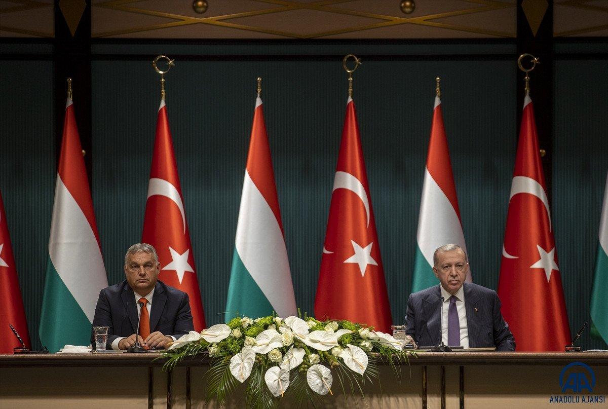 Cumhurbaşkanı Erdoğan'dan Miçotakis'in mülteci açıklamasına sert yanıt