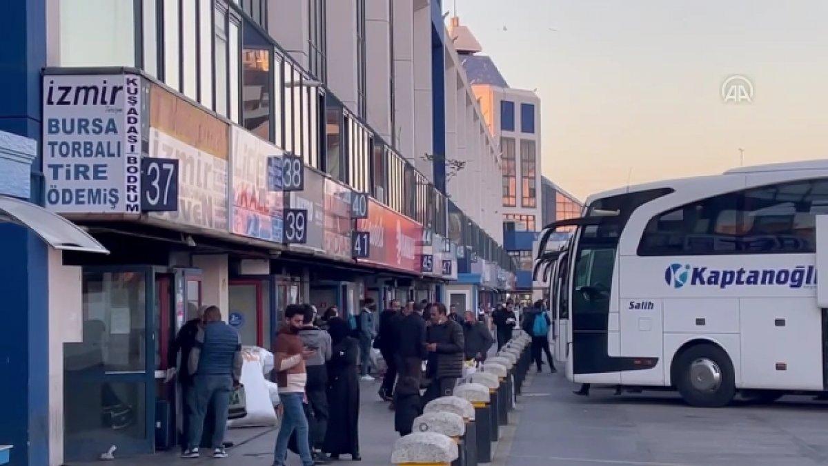 İstanbul'da trafikte ara tatil yoğunluğu