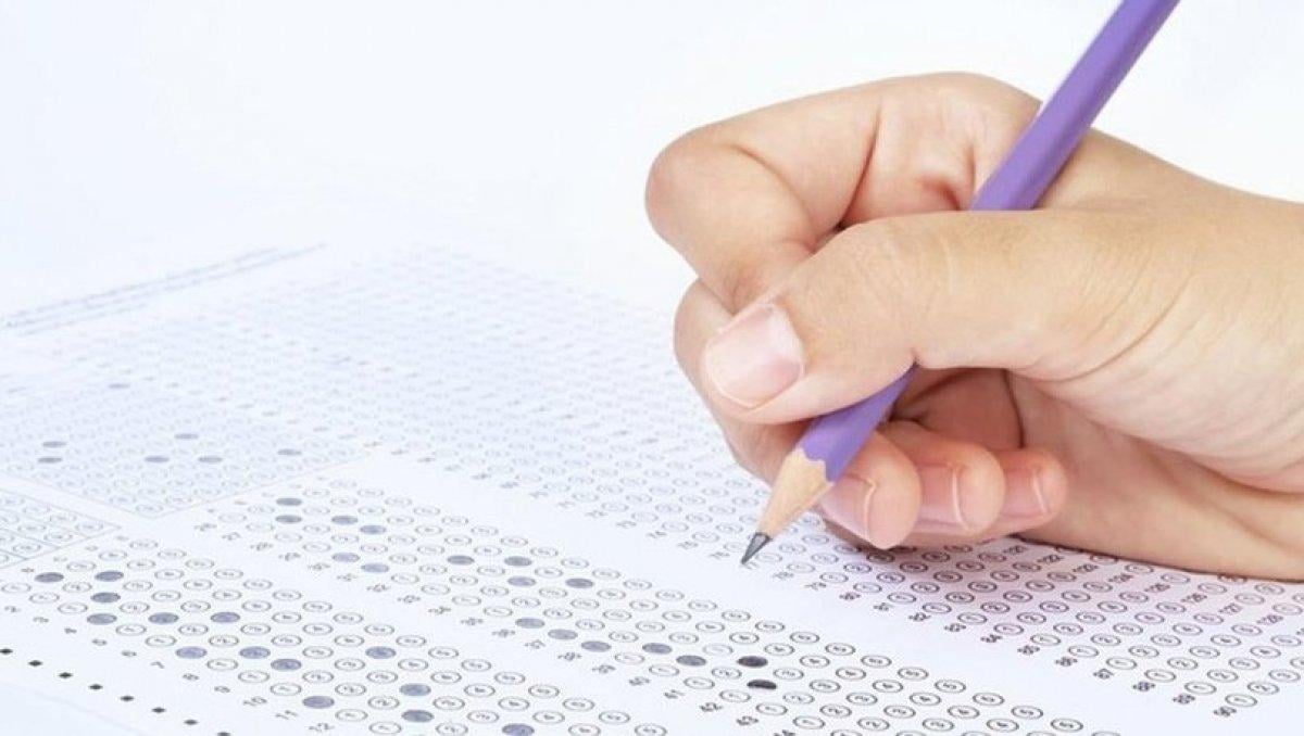 MEB'den kritik karar! 2021 AÖL 1. dönem sınavları yüz yüze mi, online mı?