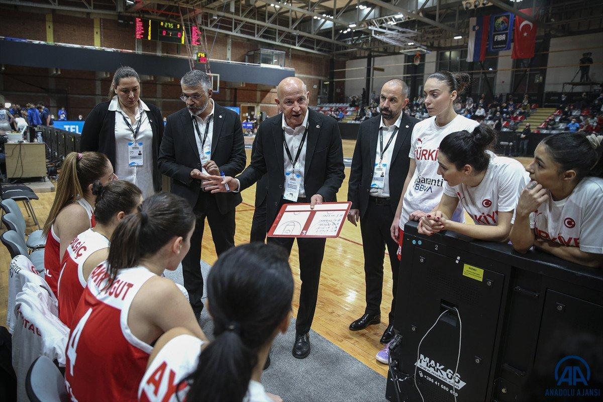 Potanın Perileri, Avrupa Şampiyonası Elemeleri ilk maçında Slovenya'yı yendi