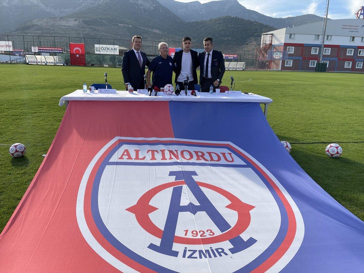 Bundesliga'ya transfer olan Altınordulu futbolcu Burak İnce: Hayalim Barcelona