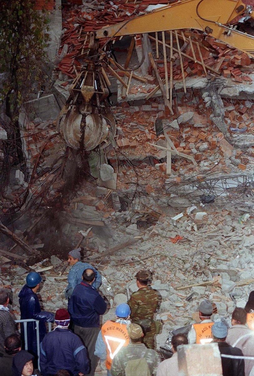 Düzce'deki depremin üzerinden geçen 22 yılda acılar dinmedi