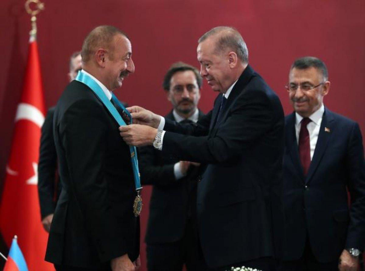 Cumhurbaşkanı Erdoğan'dan Aliyev'e 'Türk Dünyası Ali Nişanı'
