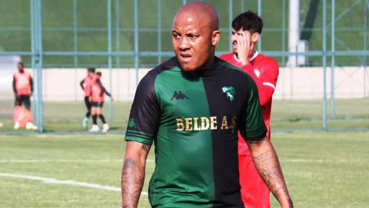 Mustafa Reşit Akçay'ın Dino Ndlovu mucizesi