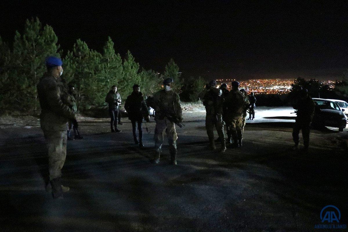 Sivas'ta ormanda kaybolduğunu ihbar eden kız şehir merkezinde bulundu