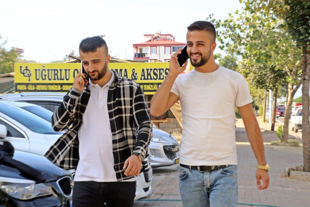 Antalya'da telefonun yüz tanıma kilidi kardeşleri ayırt edemedi