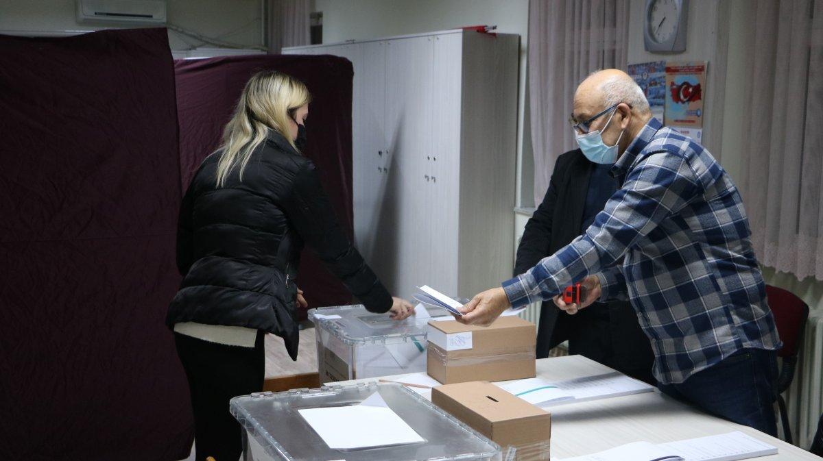 Türkiye'de yaşayan Bulgaristan vatandaşları, sandık başında