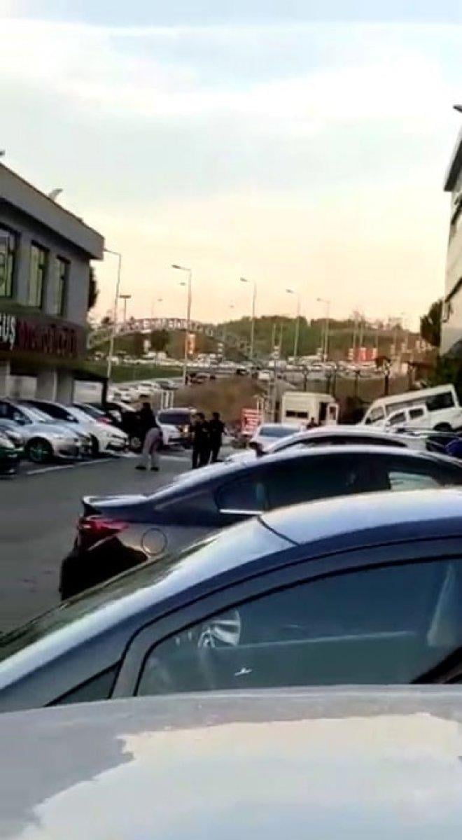 Bağcılar'da 3 kişinin öldüğü silahlı saldırı kamerada