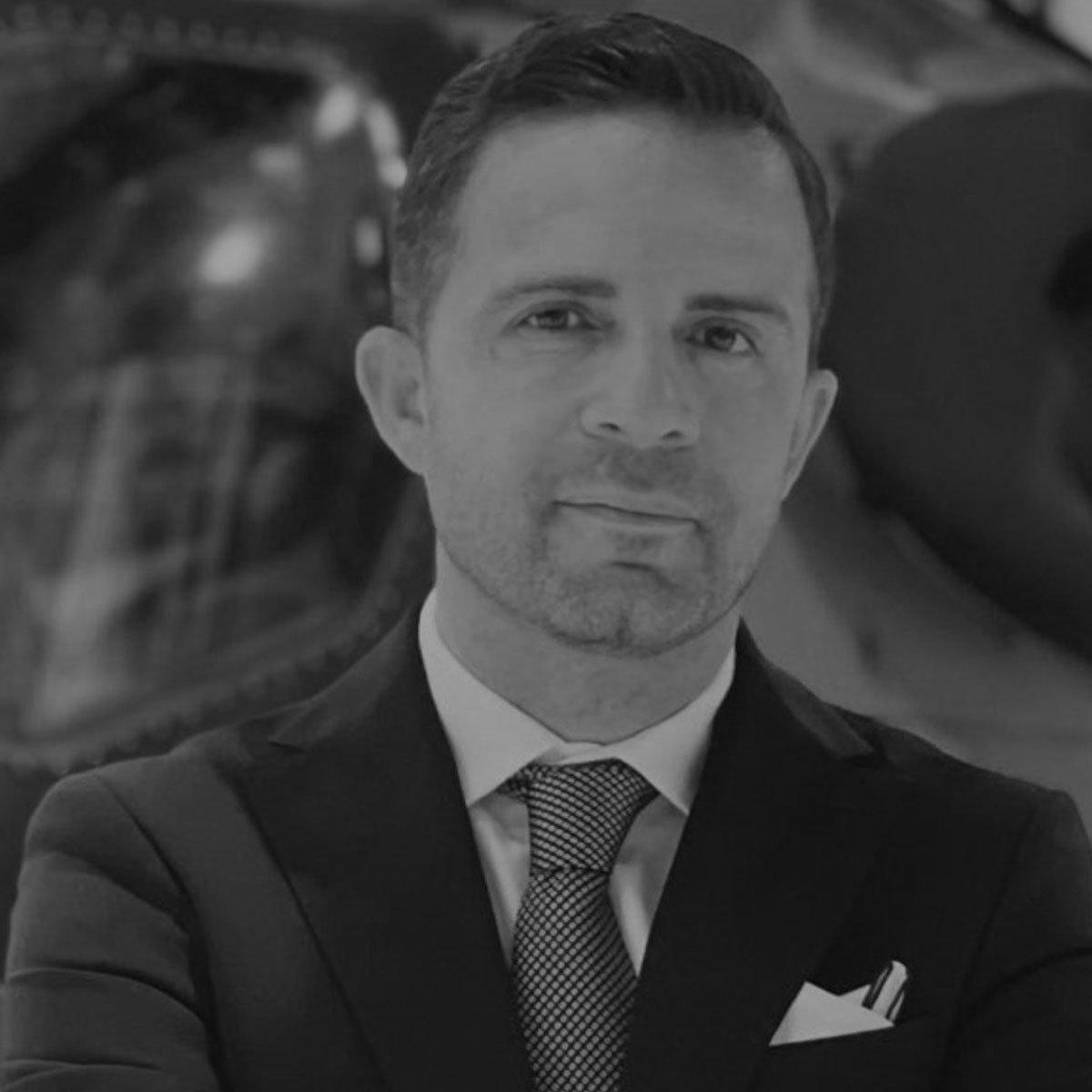 TUSAŞ Kurumsal Pazarlama Başkanı Serdar Demir hayatını kaybetti