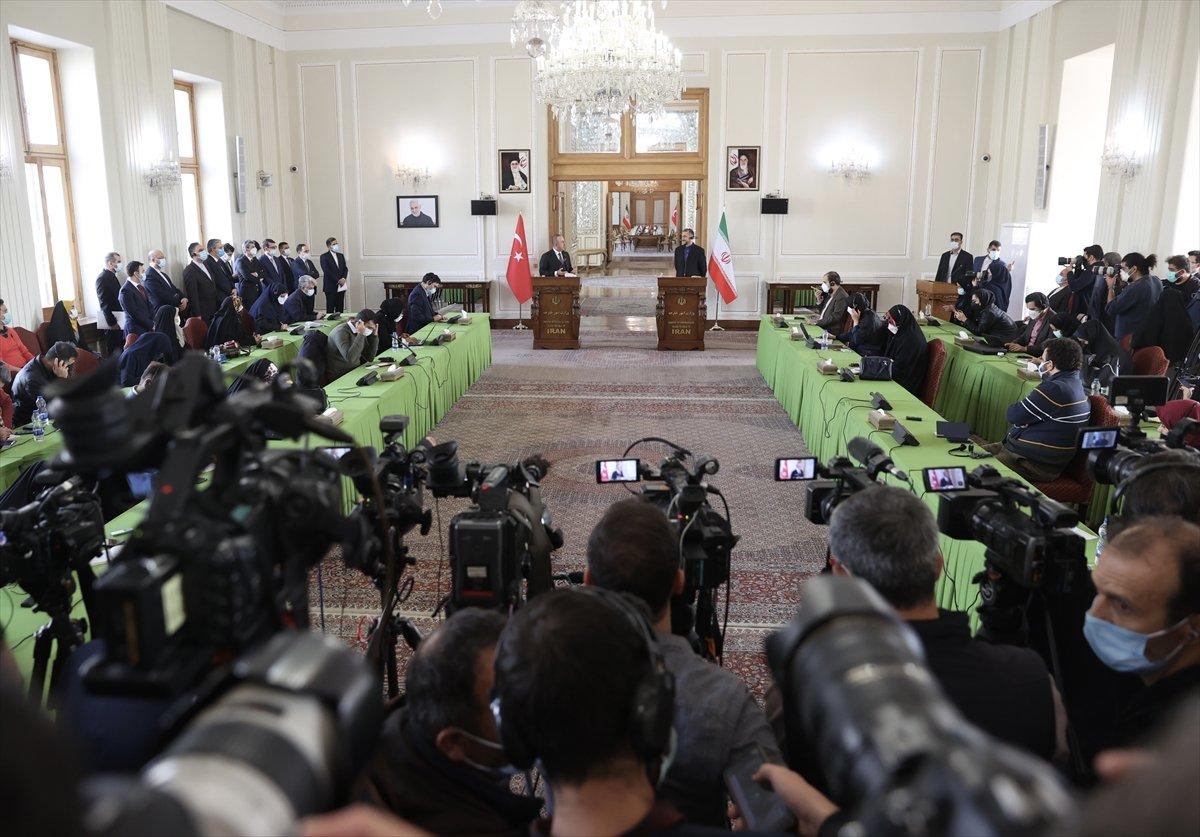 Mevlüt Çavuşoğlu'nun İran temasları