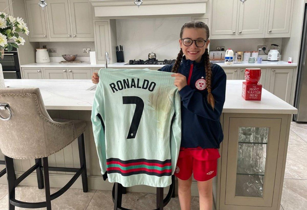 Küçük Ronaldo hayranına verilen ceza geri çekildi