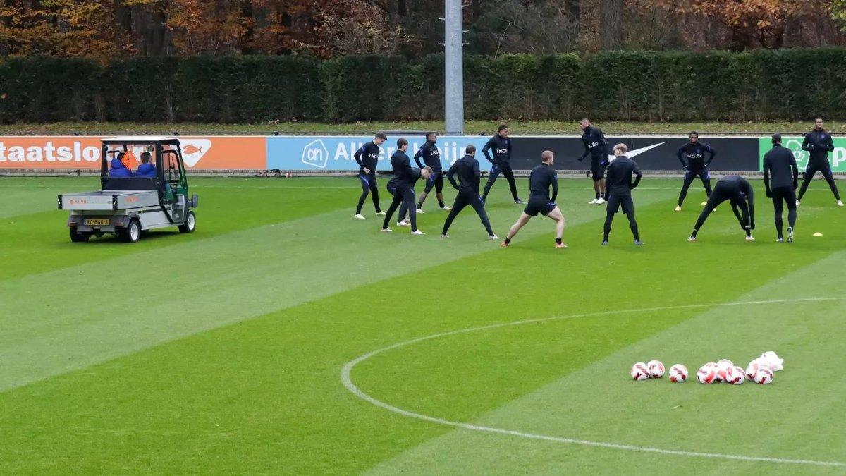 Louis van Gaal sakatlandı