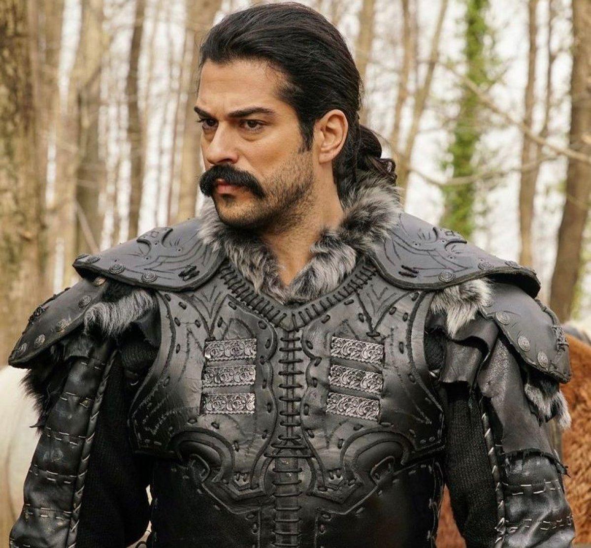 Burak Özçivit hakkında 4 yıl hapis talebi