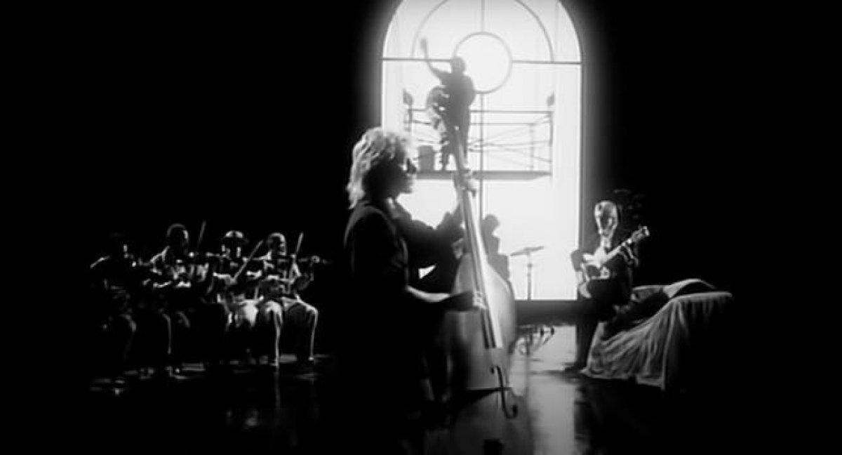 Bilime göre günün her saati dinlenebilecek şarkı: Every Breath You Take