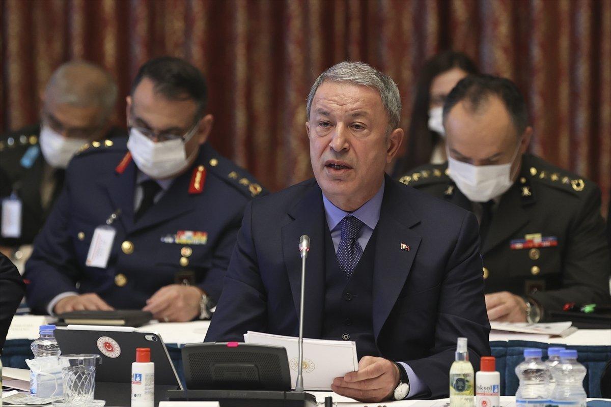 Hulusi Akar: 11 ayda, 2 bin 426 teröristi etkisiz hale getirdik