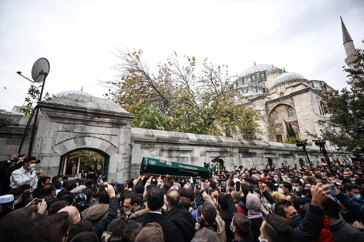Sezai Karakoç'a veda