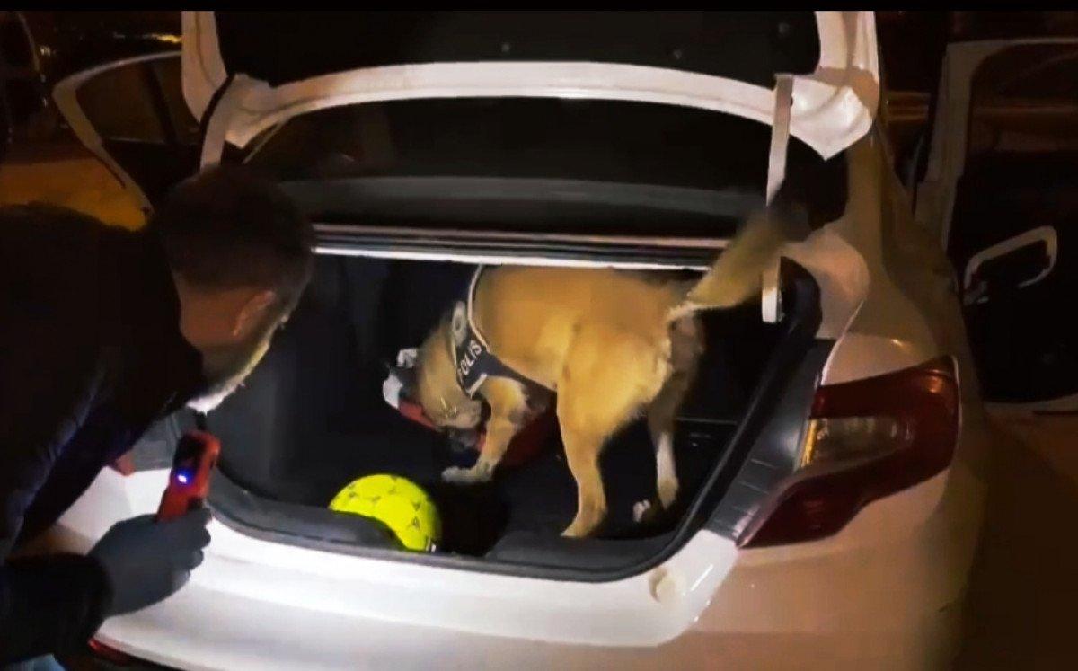 Muğla'da cips kutusunda 90 gram kokain ele geçirildi