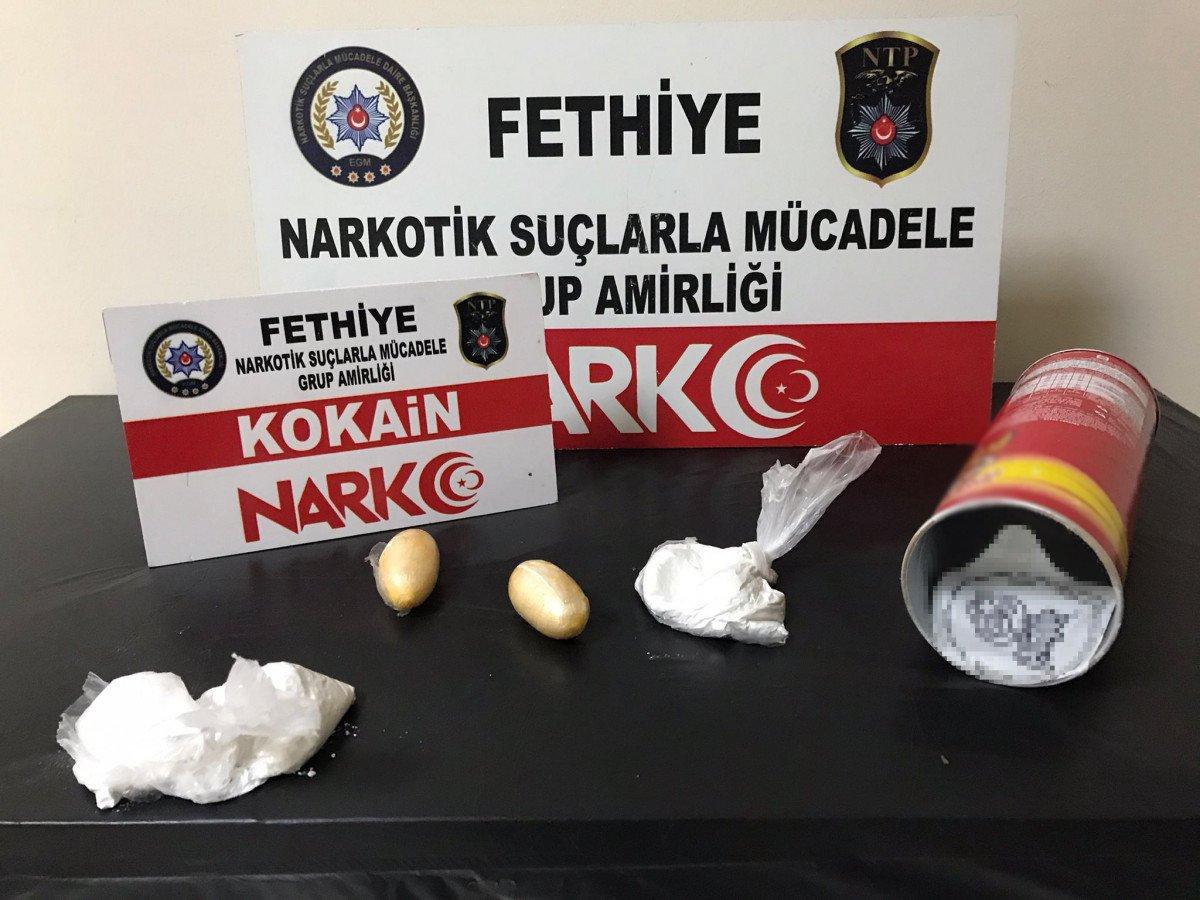 Muğla'da cips kutusunda 90 gram kokain ele geçirildi
