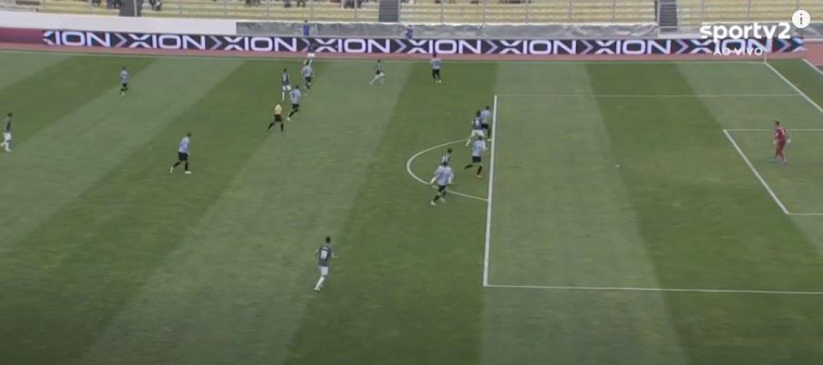 Hatalı gol yiyen Muslera eleştirilerin hedefinde