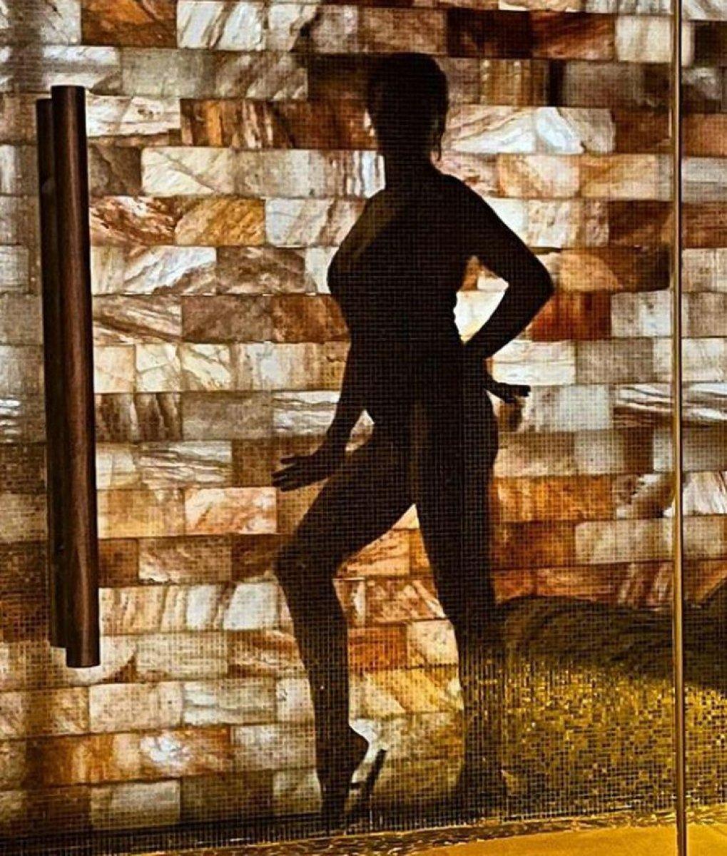 Hatice Aslan, bikinili fotoğrafları hakkında konuştu