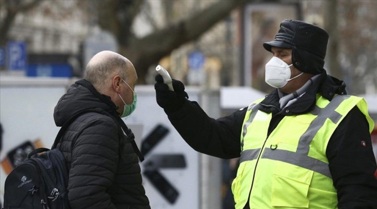 Almanya'da korona vaka artışında yeni rekor