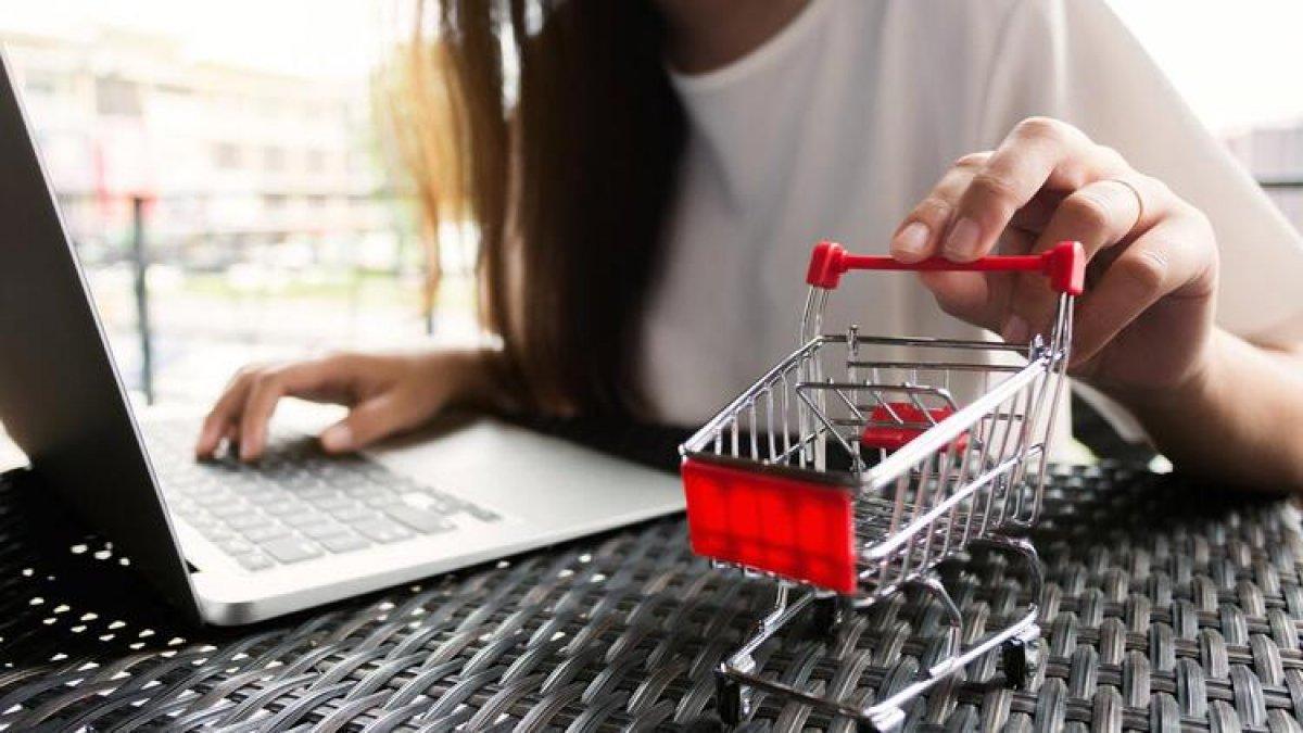 İnternetten alışveriş yaparken tasarruf etmenin 11 yolu