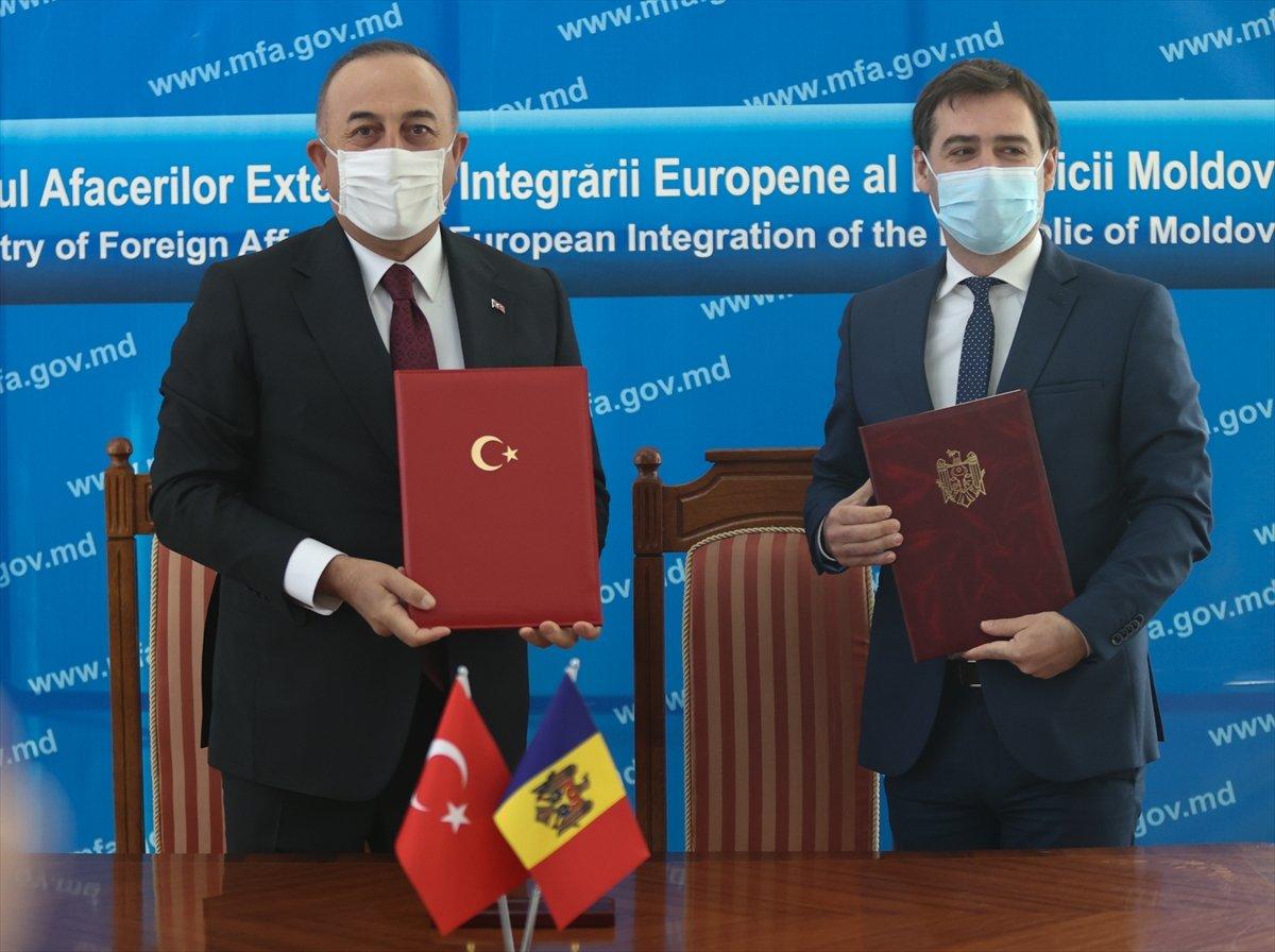 Mevlüt Çavuşoğlu: Ticaret hacmimiz salgına rağmen arttı