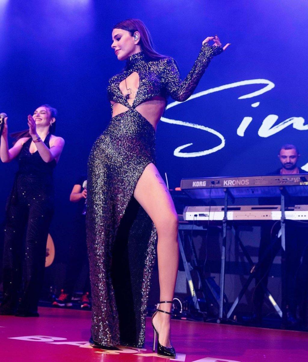 Simge Sağın: Harcadığım paraya üzülmem