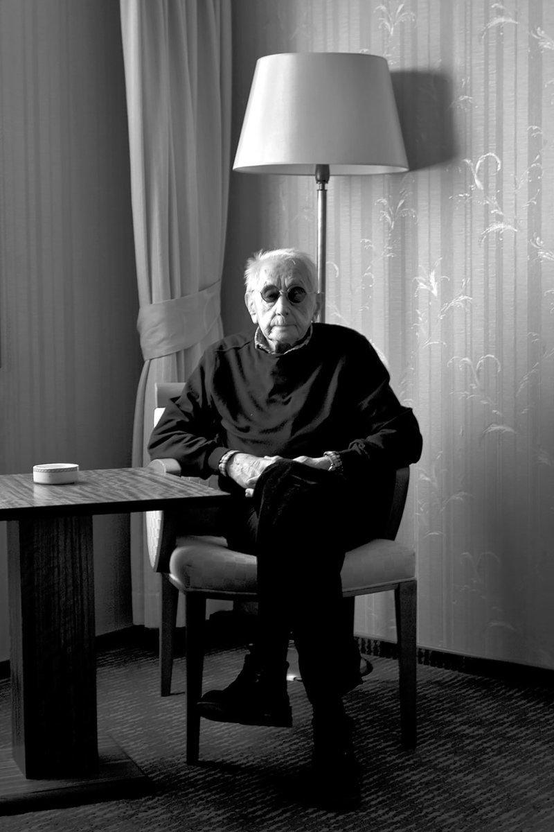 İkinci Yeni Şiir Akımı'nın öncüsü İlhan Berk'in 103'üncü doğum yılı