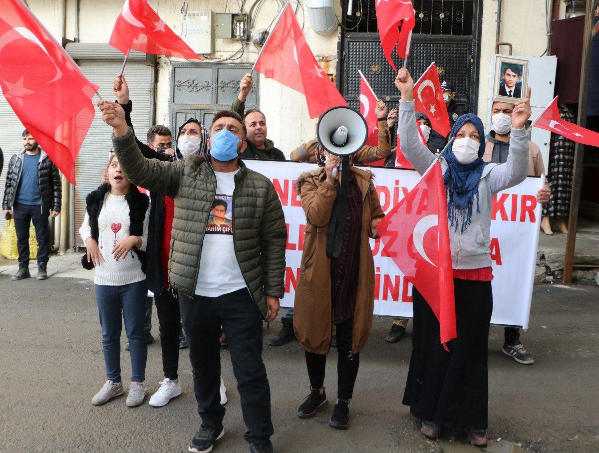 Hakkari’deki evlat nöbeti, 21’inci haftasına girdi