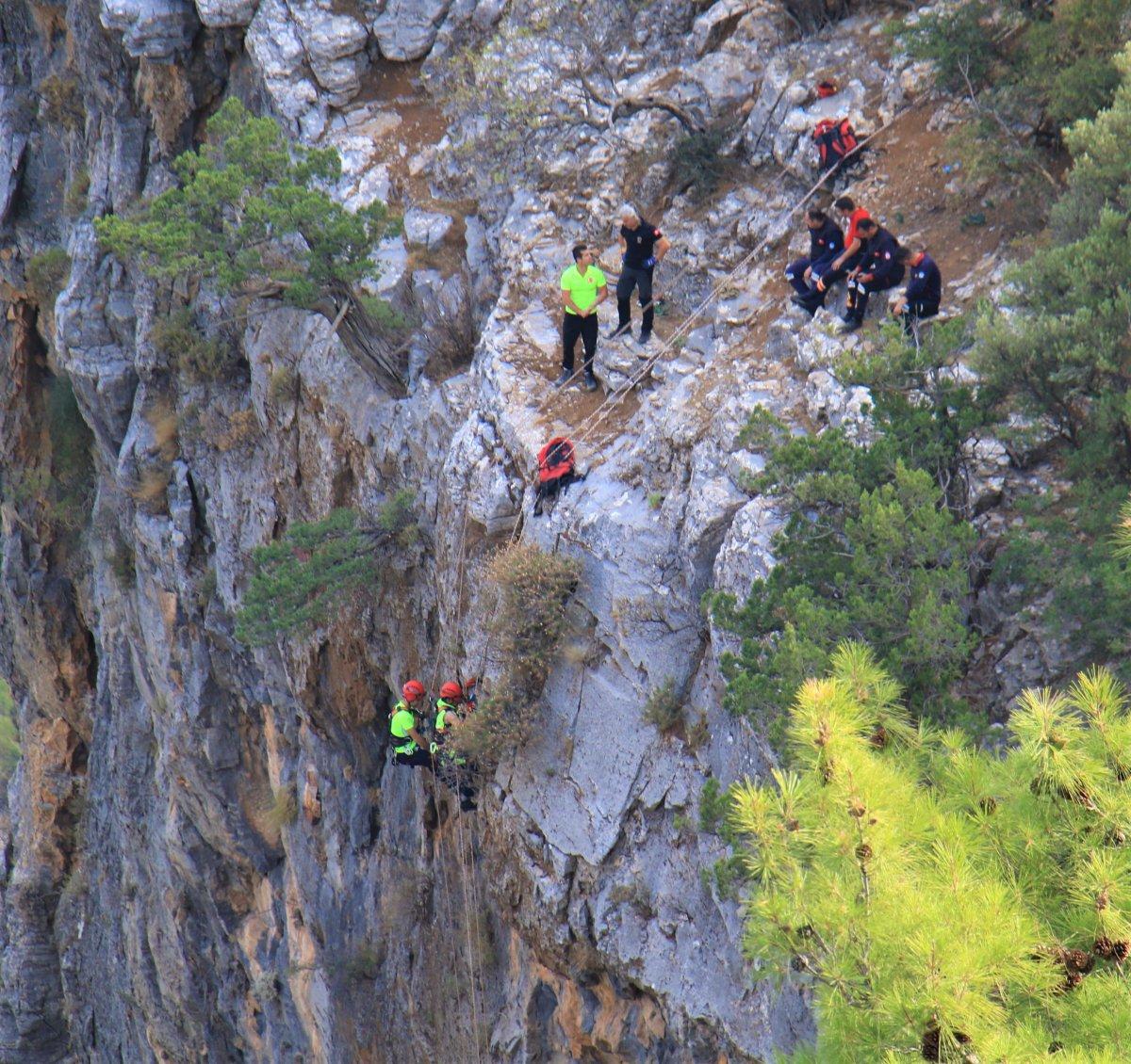 Mersin’de kaybolan Müslüme’yi arama çalışmaları sürüyor