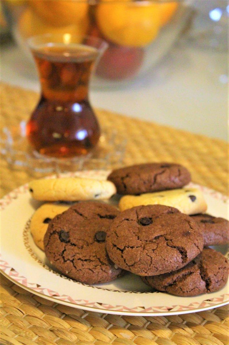 Kahve keyfinize leziz alternatif: Çikolatalı yumuşak kurabiye