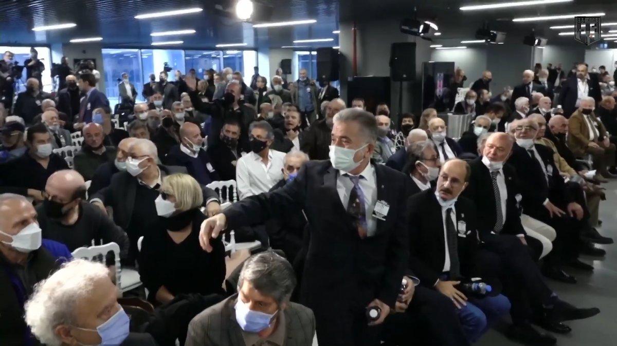 Beşiktaş Divan Kurulu'nda kavga çıktı