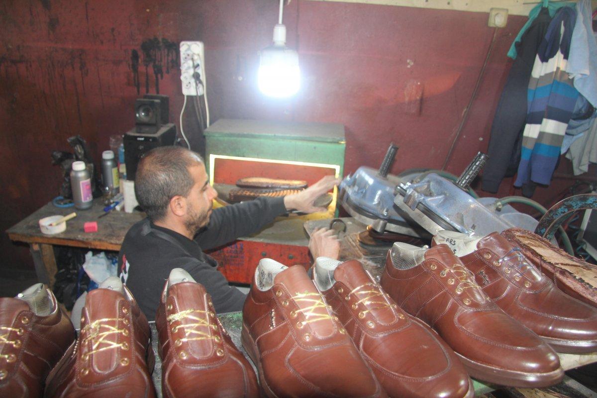 Gaziantep'te ayakkabıcılar elaman bulamıyor