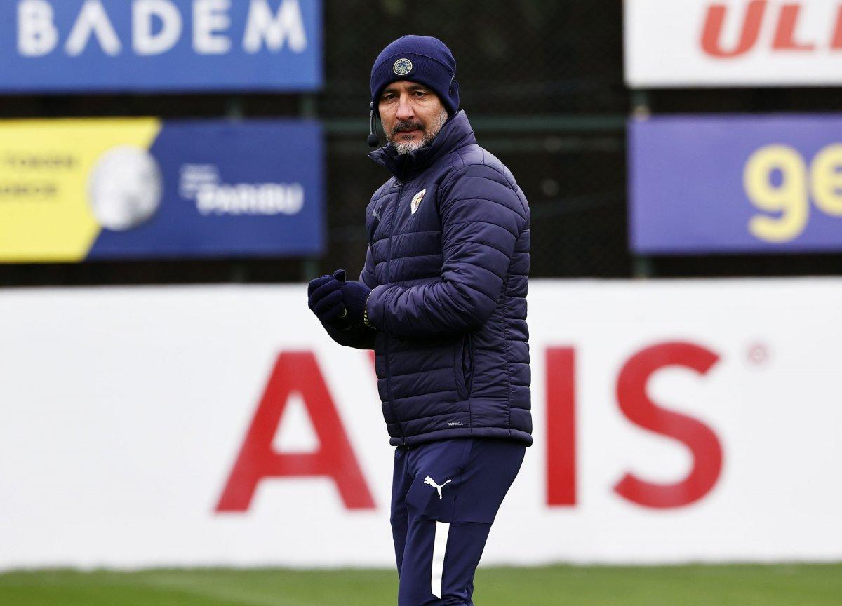 Vitor Pereira'dan defansa Kerem uyarısı