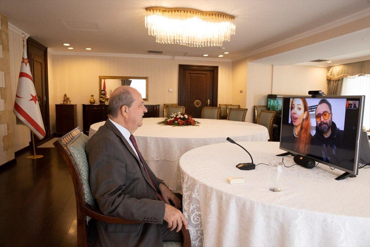 Ersin Tatar'dan Kapalı Maraş'ta klip çeken Nihayet Elibol'a destek