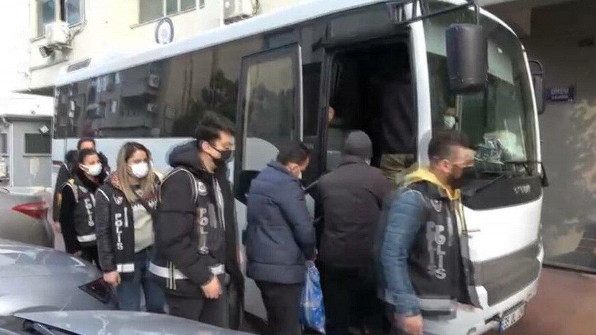 İzmir merkezli 'saadet zinciri' operasyonunda 5 tutuklama