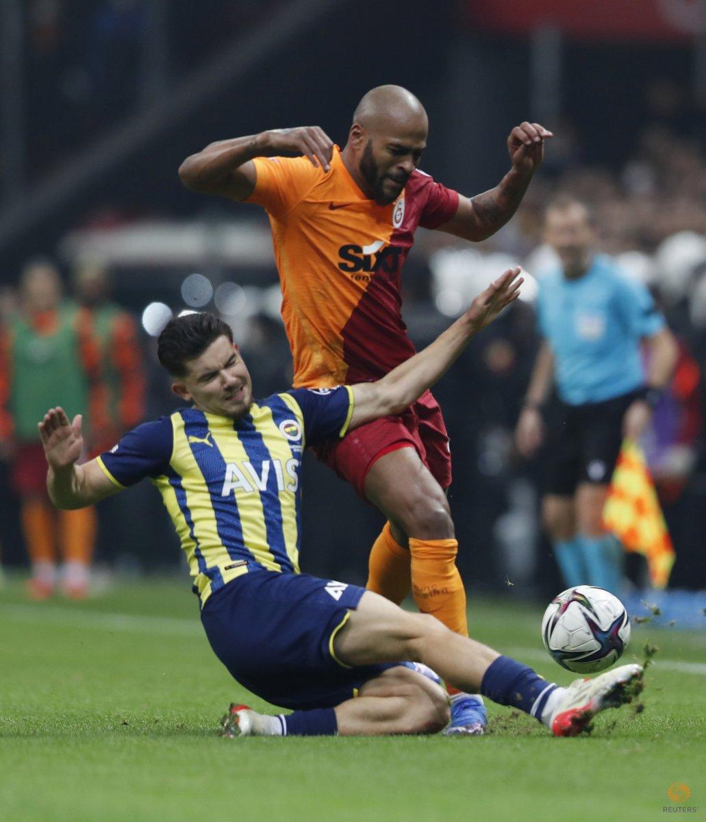 Fenerbahçe deplasmanda Galatasaray'ı yendi