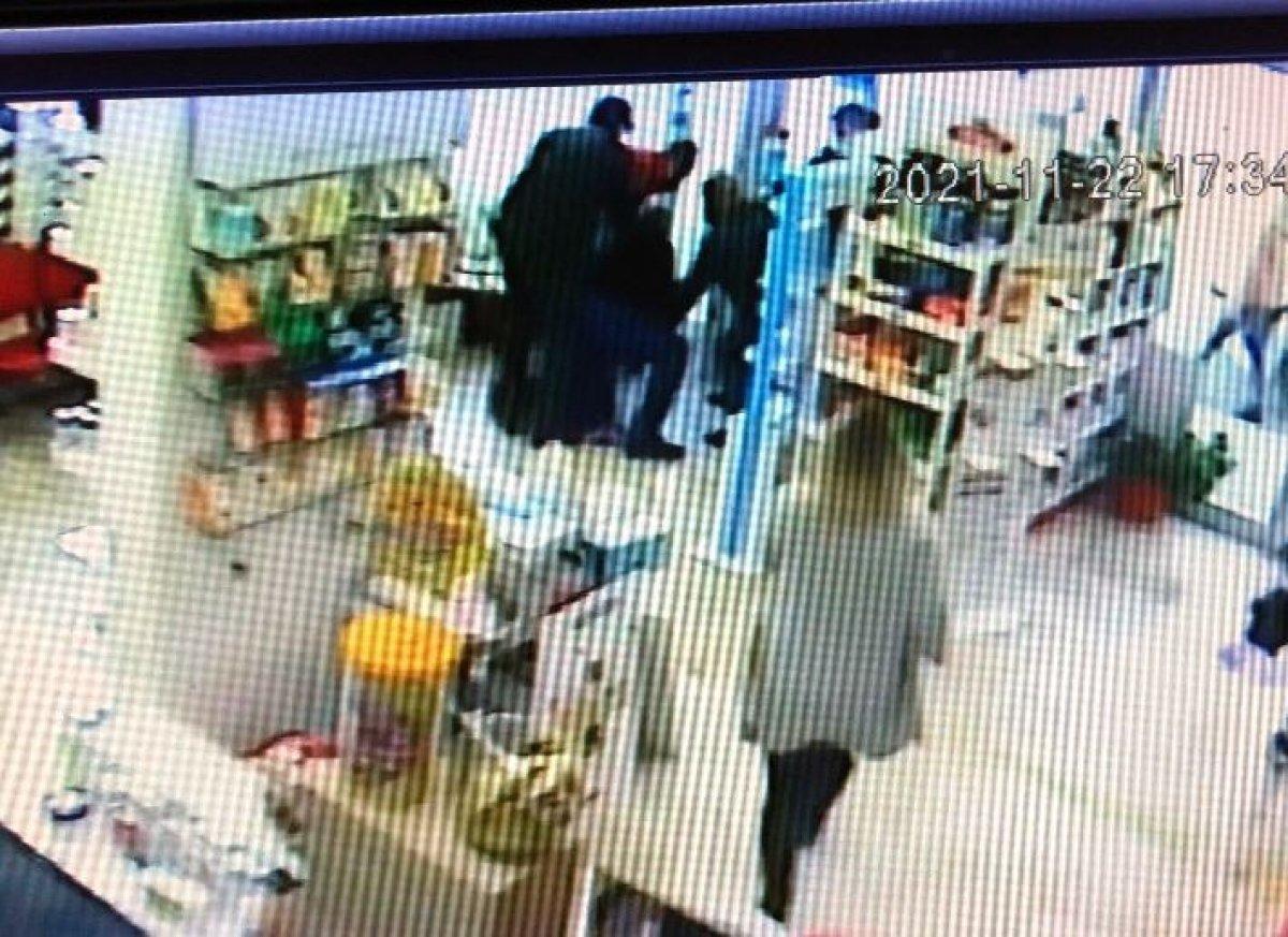 Ankara'da reçetesiz ilaç almaya kalkan şahıs eczaneyi birbirine kattı