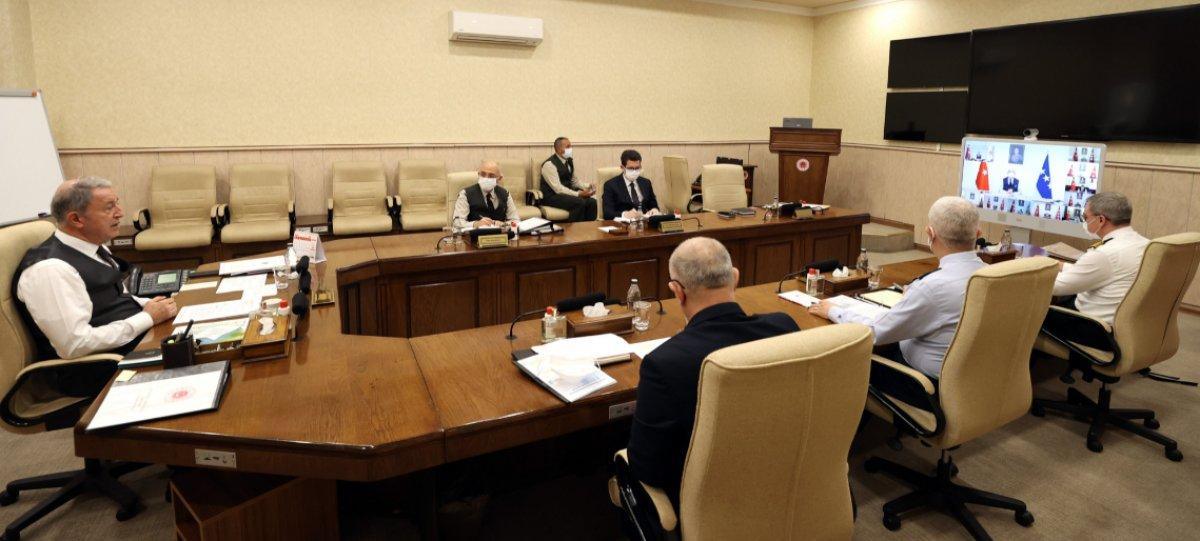 Hulusi Akar: Yunanistan provokatif eylemlerde bulunuyor